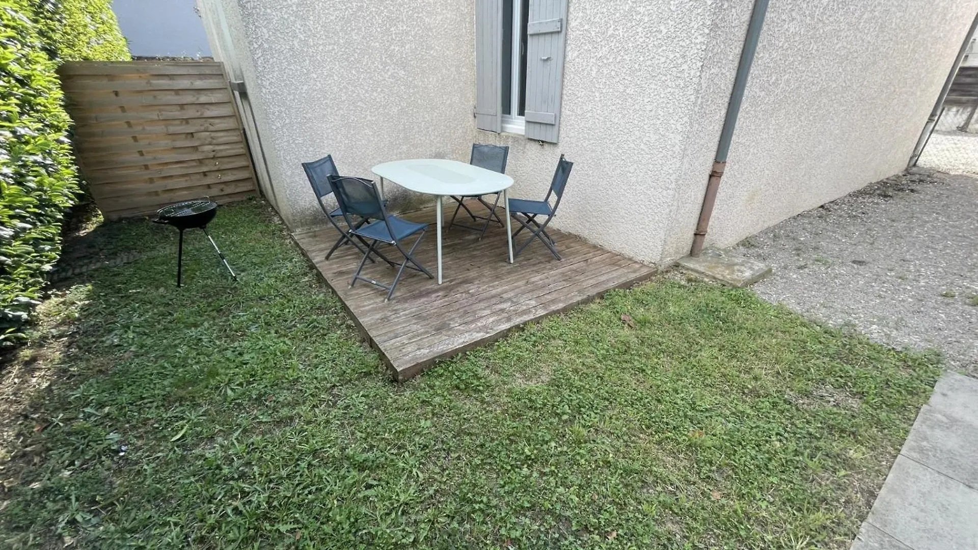 Le Havre Des Ecoles - Rez De Jardin Et Parking Apartment Saint-Rambert-d'Albon France